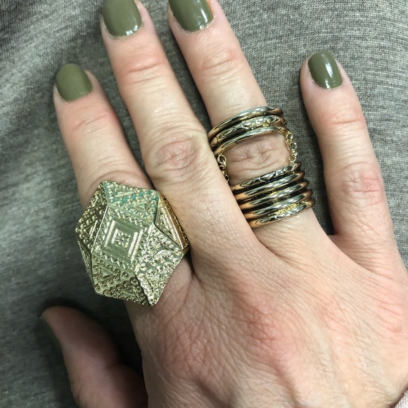 Gold double ring - Picture 2 of 5